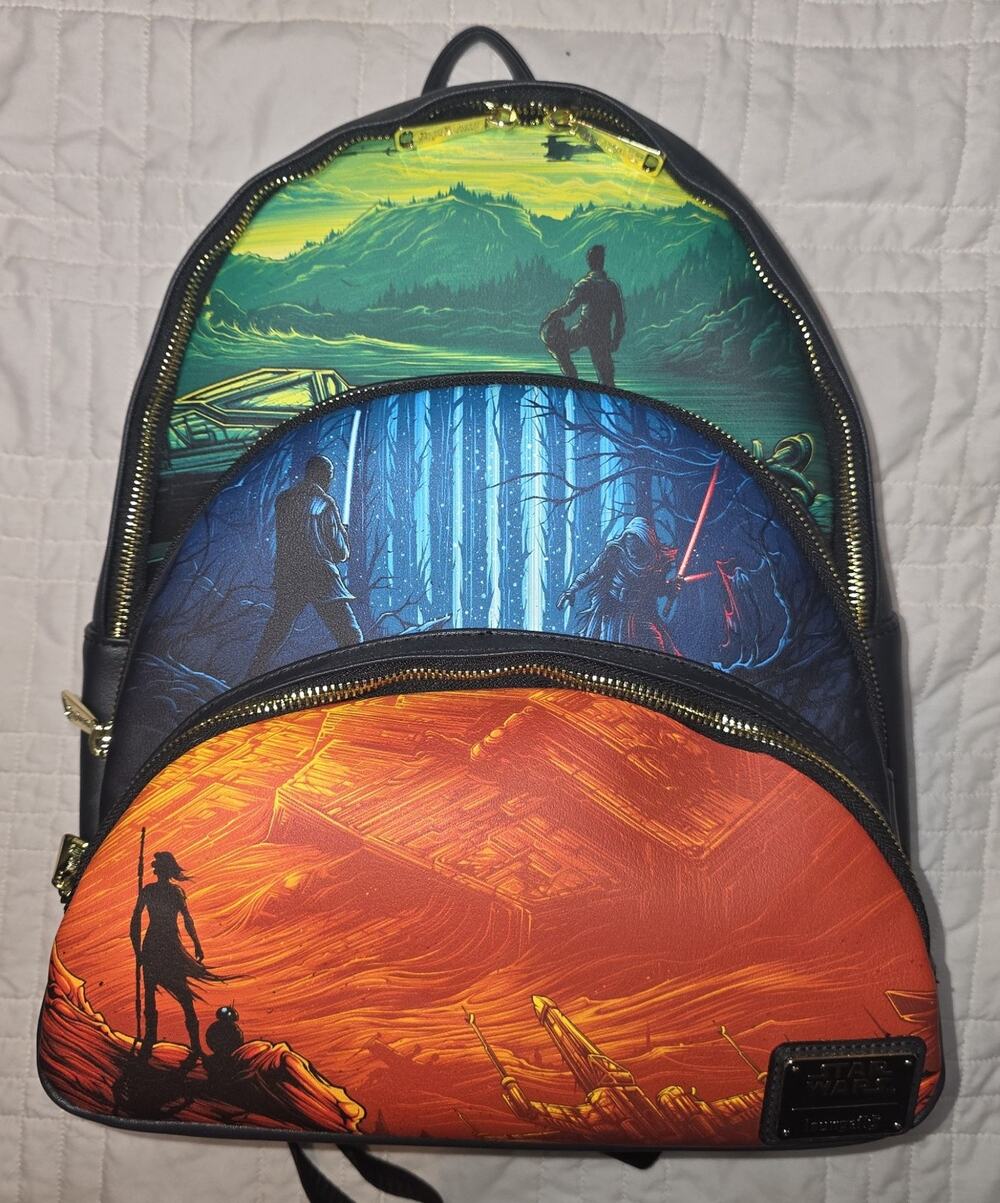 Like new Loungefly Disney star wars the force awakens mini backpack bookbag